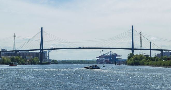 Die Köhlbrandbrücke in Hamburg.